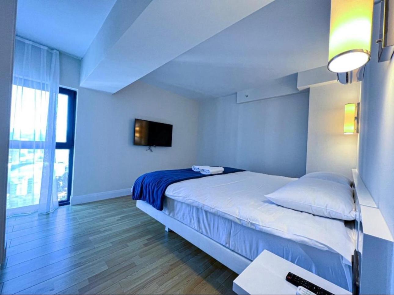 Orbi City Apartment With Sea View Батуми Экстерьер фото