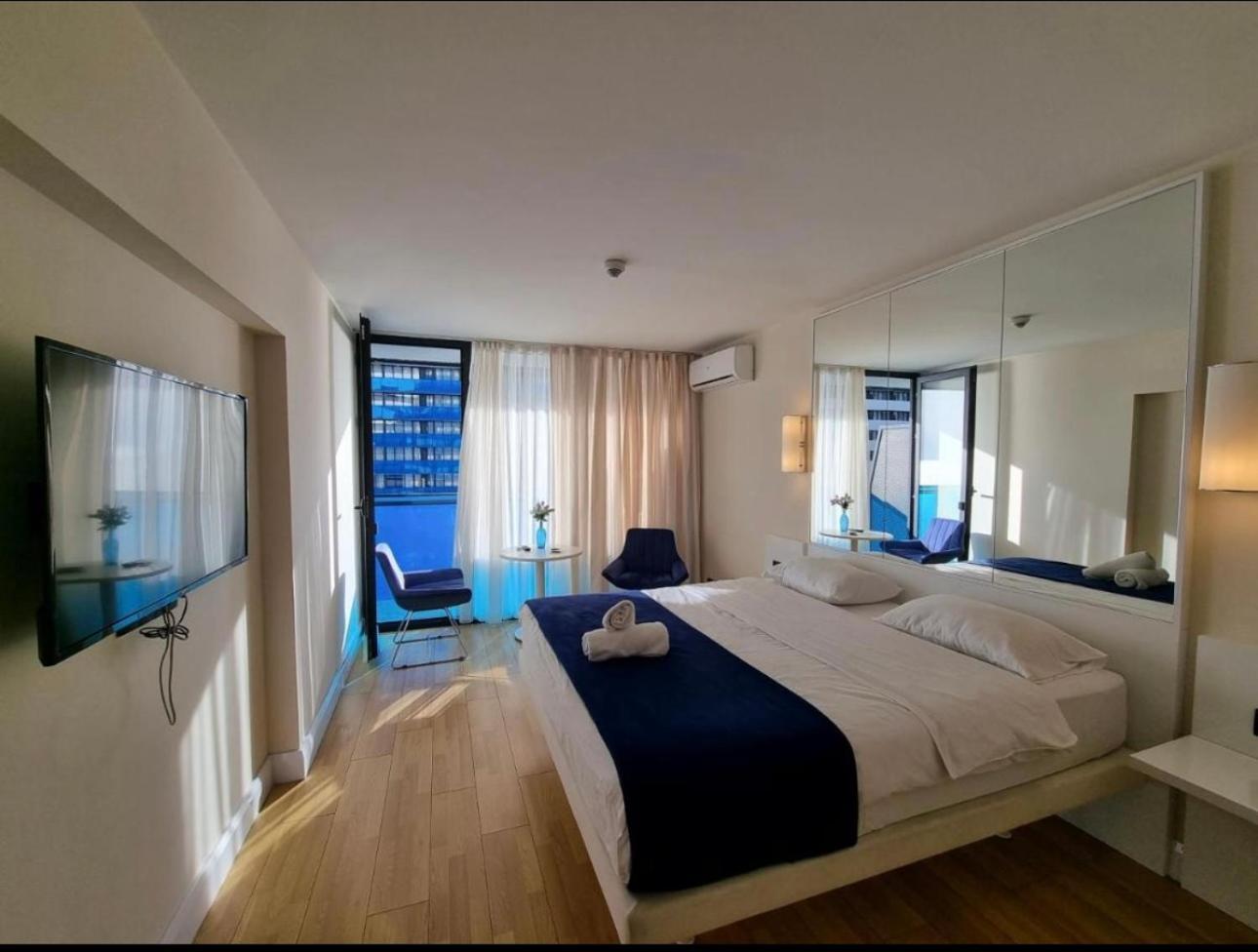 Orbi City Apartment With Sea View Батуми Экстерьер фото