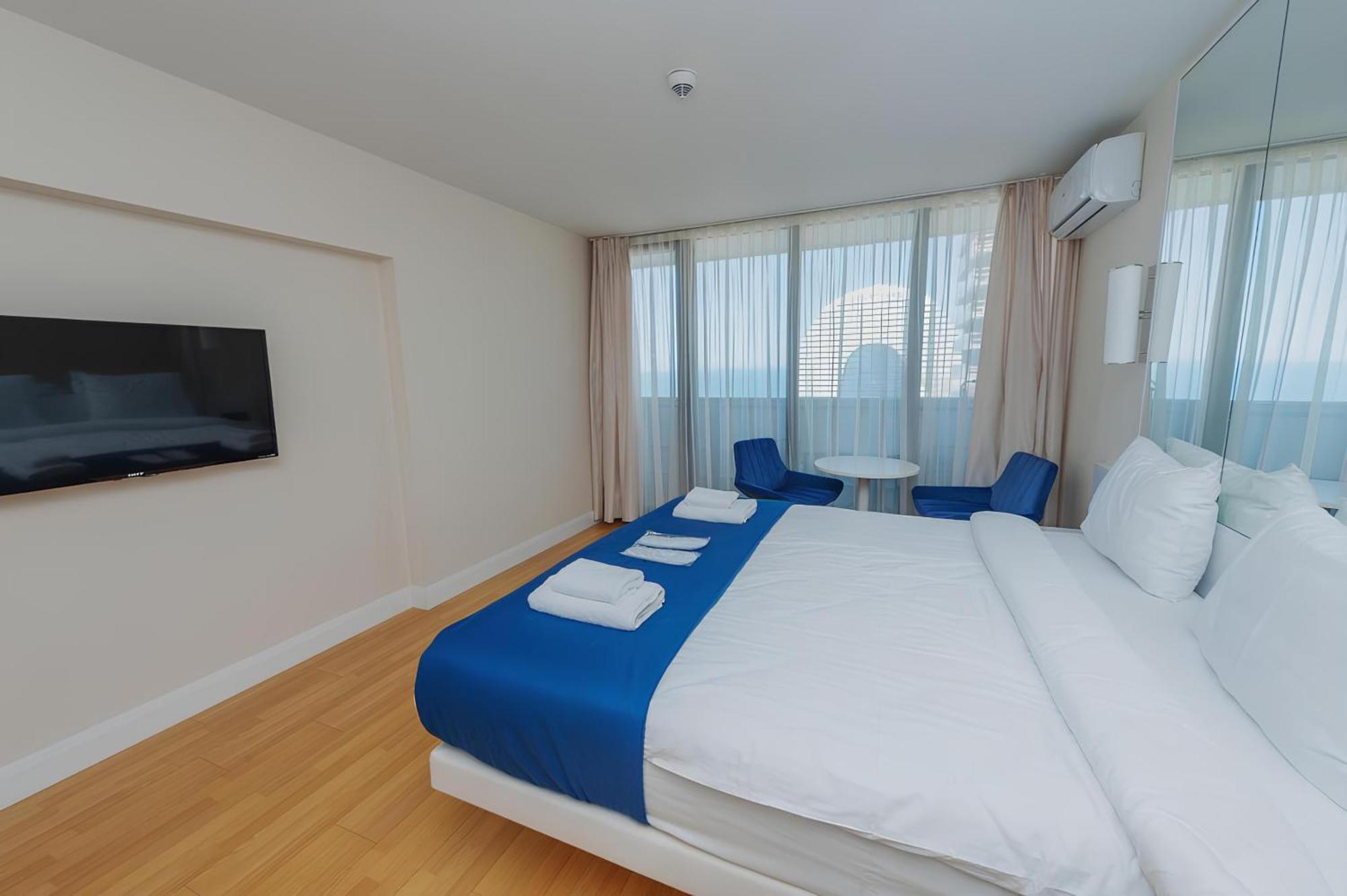 Orbi City Apartment With Sea View Батуми Экстерьер фото
