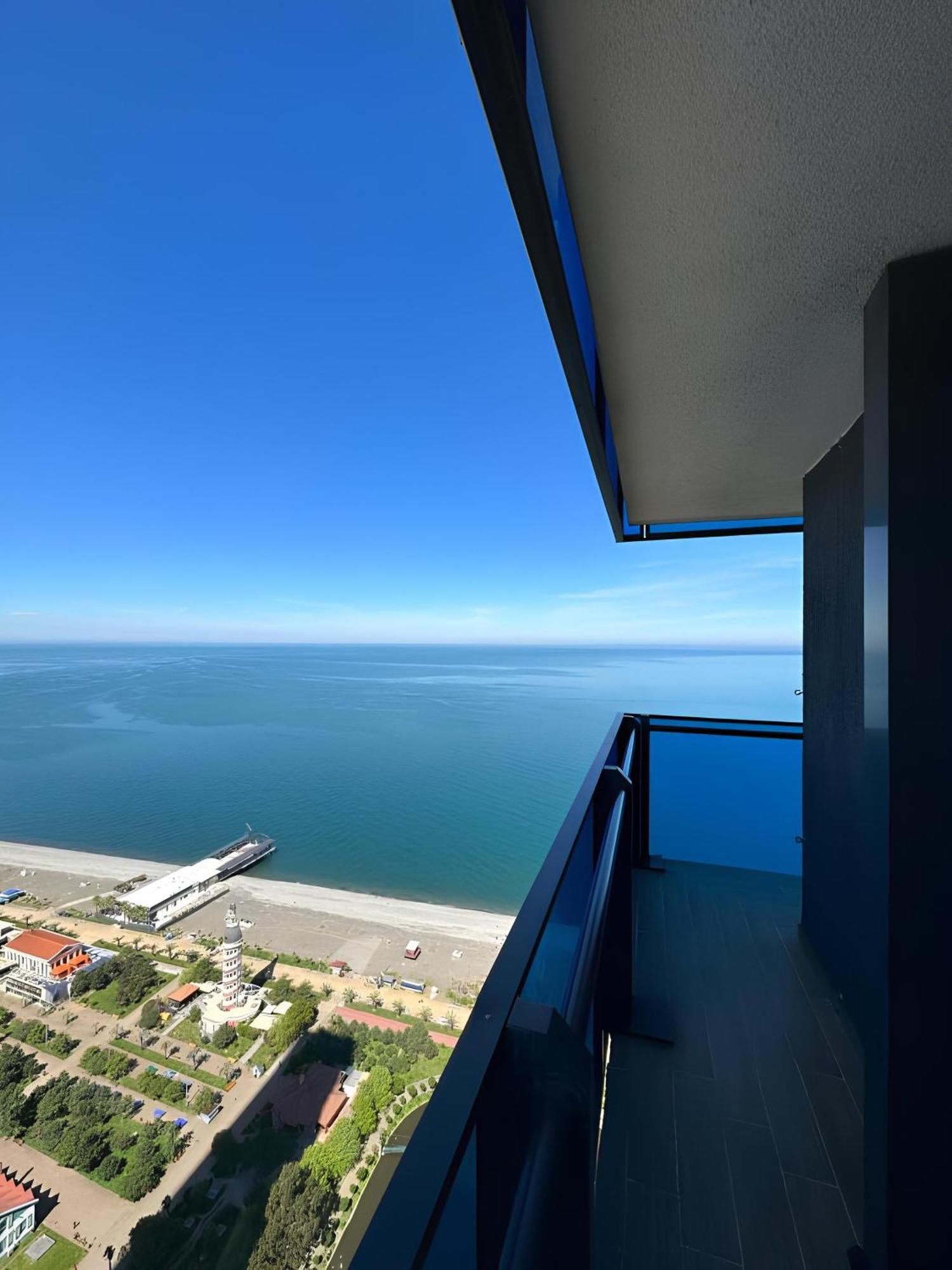 Orbi City Apartment With Sea View Батуми Экстерьер фото